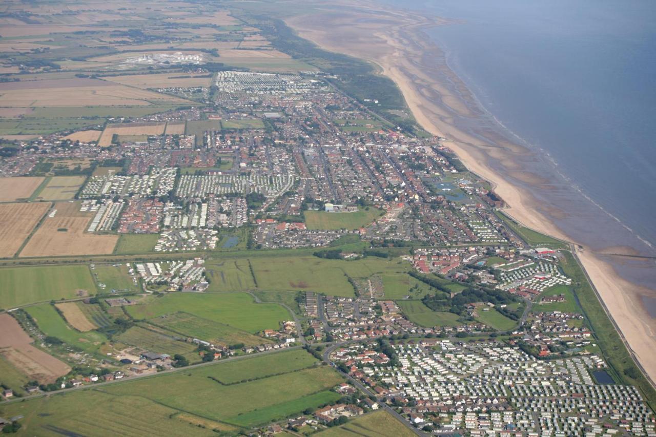 Hotel 6 Berth Caravan With Decking Nearby Heacham Beach In Norfolk Ref 21047A Esterno foto