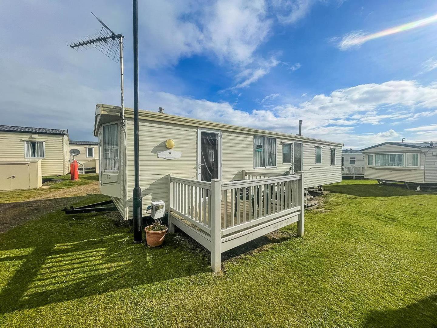 Hotel 6 Berth Caravan With Decking Nearby Heacham Beach In Norfolk Ref 21047A Esterno foto